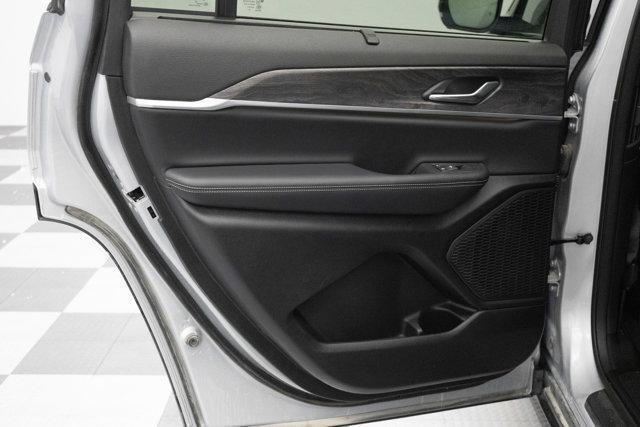 new 2025 Jeep Grand Cherokee L car, priced at $48,516