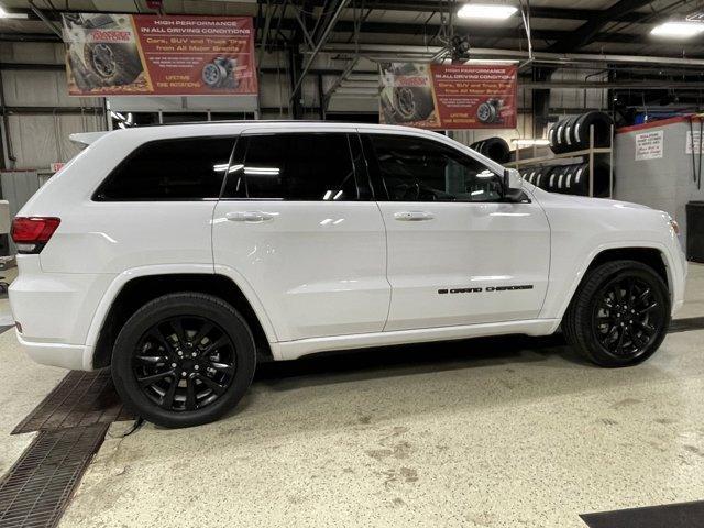 used 2022 Jeep Grand Cherokee WK car, priced at $27,988