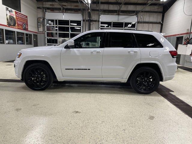 used 2022 Jeep Grand Cherokee WK car, priced at $27,988