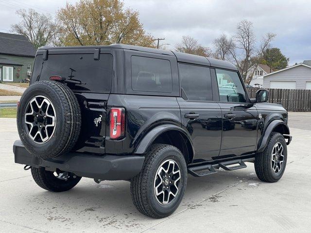 new 2024 Ford Bronco car, priced at $47,471