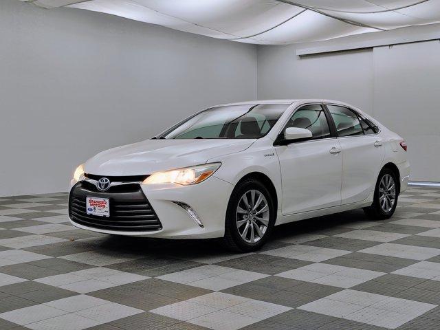 used 2015 Toyota Camry Hybrid car, priced at $13,688