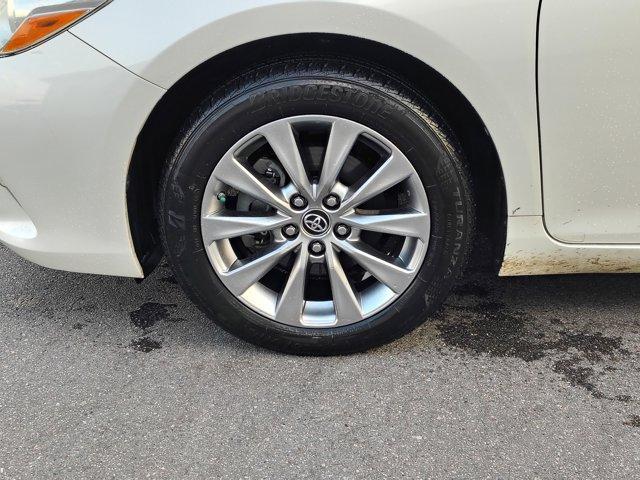 used 2015 Toyota Camry Hybrid car, priced at $13,888