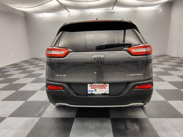 used 2018 Jeep Cherokee car, priced at $17,688