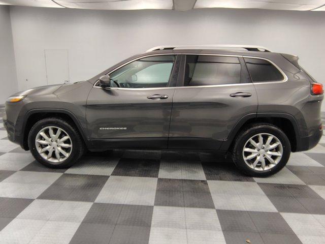 used 2018 Jeep Cherokee car, priced at $17,688