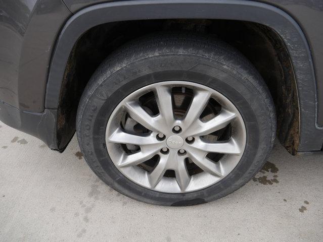 used 2018 Jeep Cherokee car, priced at $18,188
