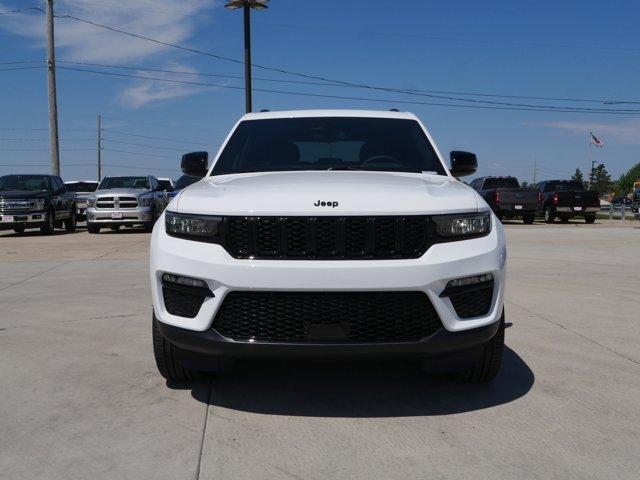 new 2024 Jeep Grand Cherokee car, priced at $45,180