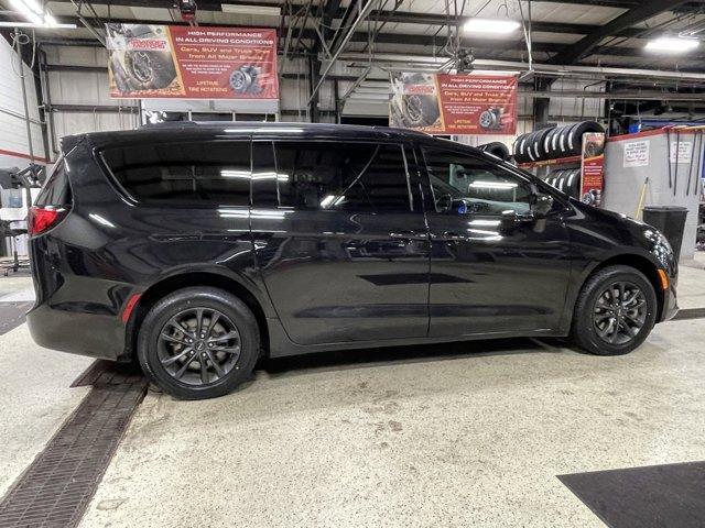 used 2020 Chrysler Pacifica car, priced at $22,888