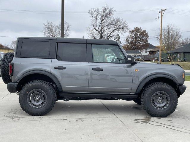 new 2024 Ford Bronco car, priced at $58,952