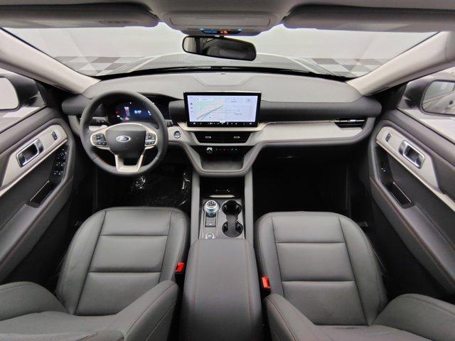 new 2025 Ford Explorer car, priced at $45,366