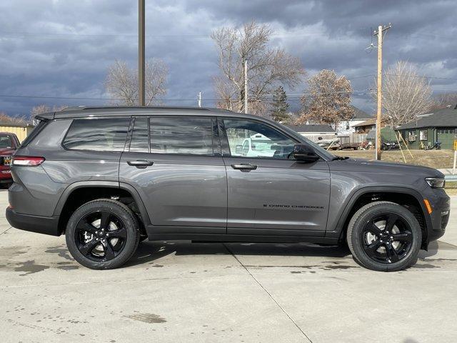 new 2025 Jeep Grand Cherokee L car, priced at $49,208