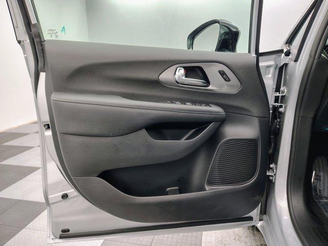 new 2026 Chrysler Pacifica car, priced at $41,331