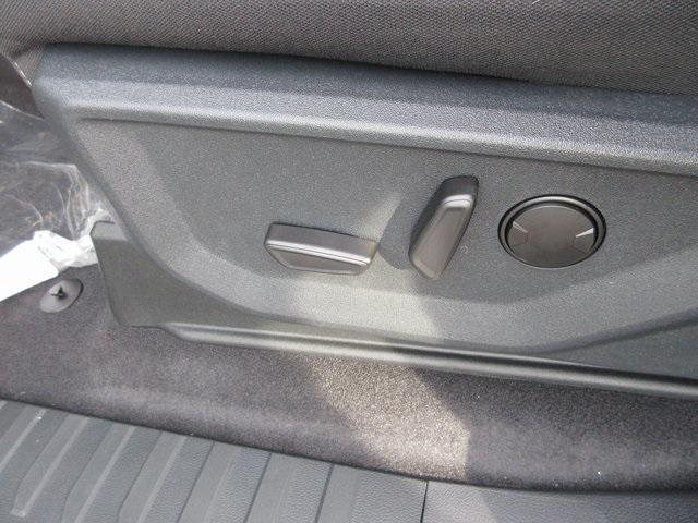 new 2025 Ford F-150 car, priced at $63,990