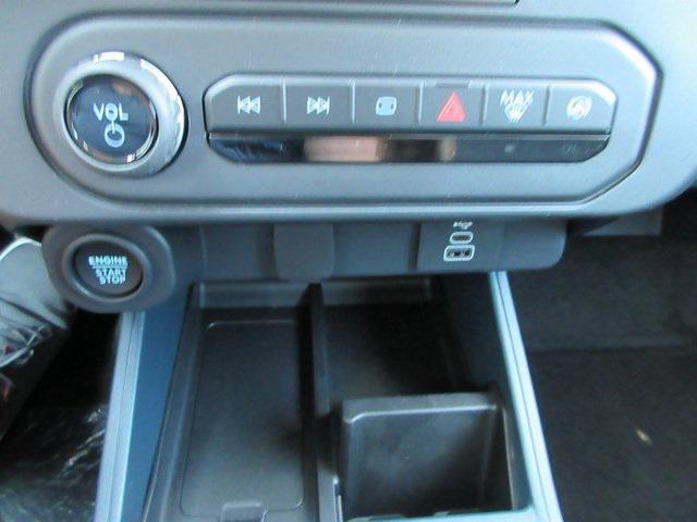 new 2025 Ford Maverick car, priced at $37,905
