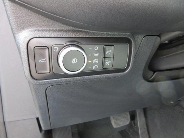 new 2025 Ford Explorer car, priced at $50,085