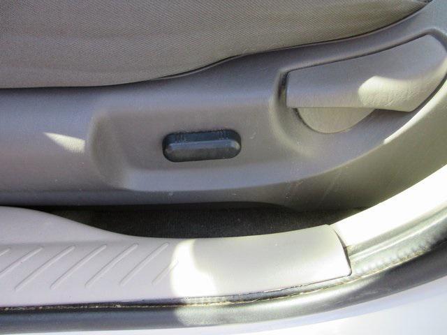 used 2009 Ford Escape car, priced at $3,995