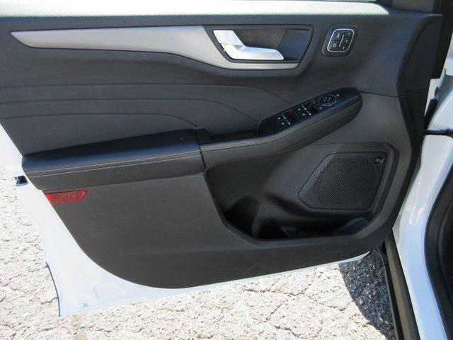 used 2023 Ford Escape car, priced at $25,900