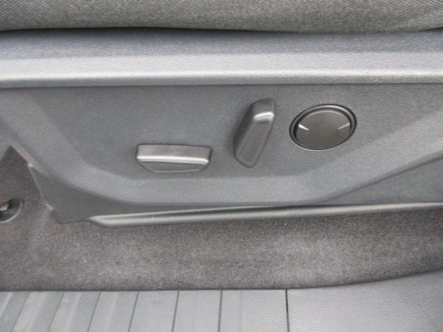 new 2025 Ford F-150 car, priced at $60,885