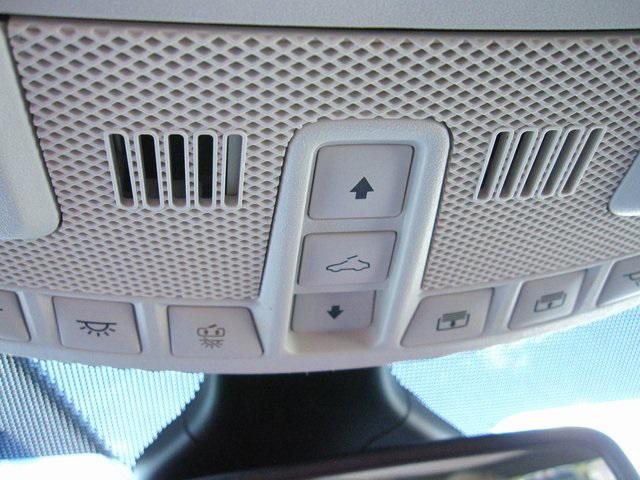 used 2023 Ford Edge car, priced at $33,900