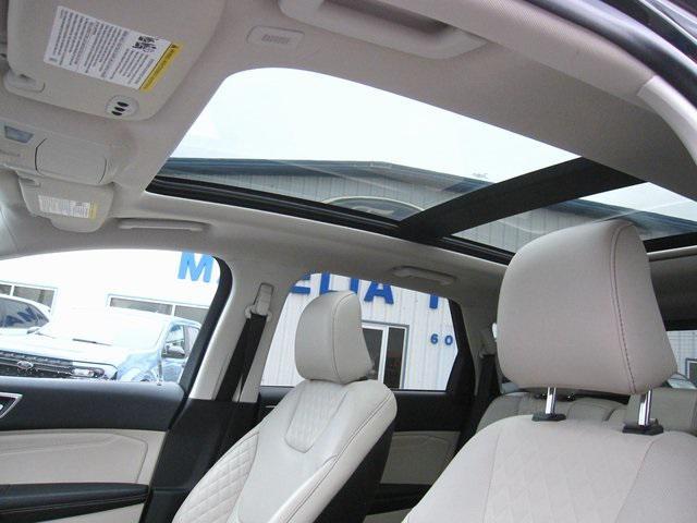 used 2024 Ford Edge car, priced at $37,900