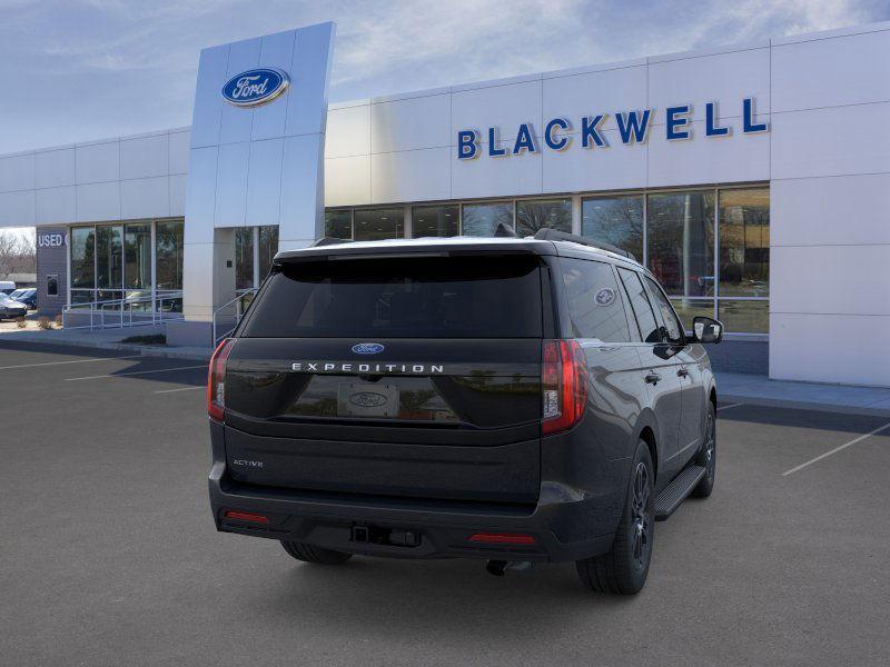 new 2025 Ford Expedition car, priced at $66,970