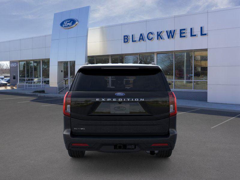 new 2025 Ford Expedition car, priced at $66,970