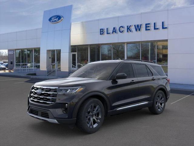 new 2025 Ford Explorer car, priced at $44,706