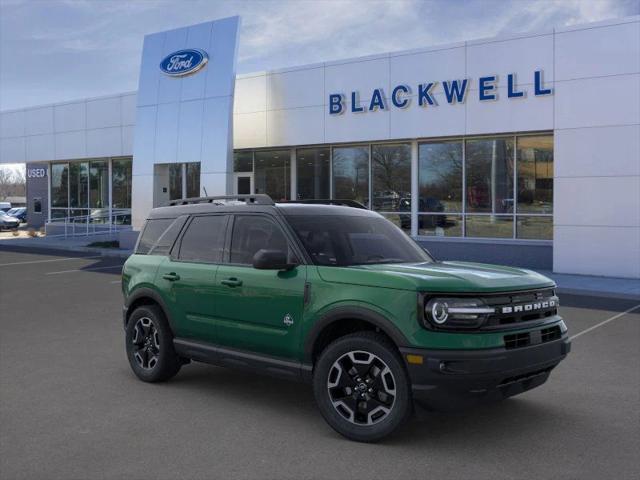 new 2024 Ford Bronco Sport car, priced at $35,745