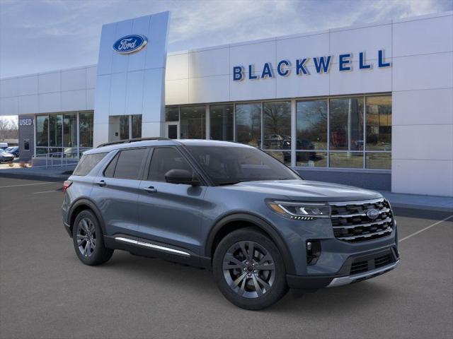 new 2025 Ford Explorer car, priced at $45,135