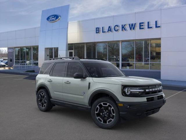 new 2024 Ford Bronco Sport car, priced at $35,654