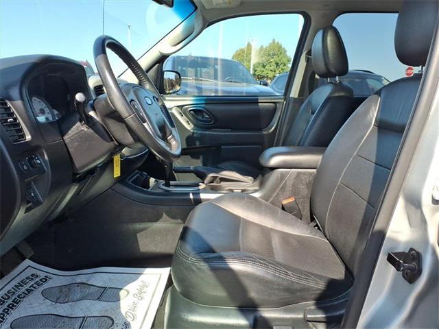used 2007 Ford Escape car, priced at $6,980