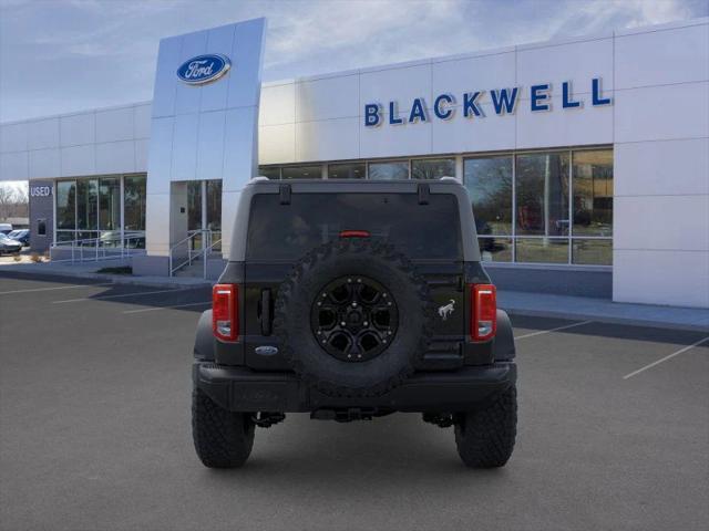 new 2025 Ford Bronco car, priced at $52,658