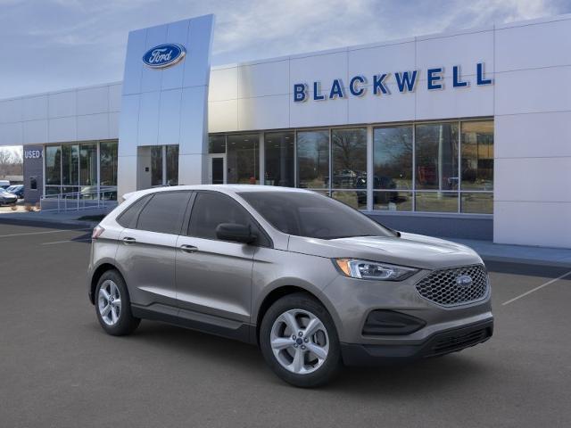 new 2024 Ford Edge car, priced at $40,060