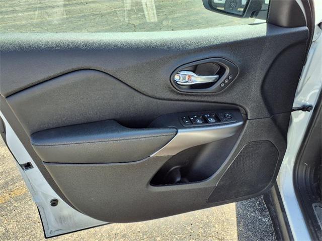 used 2021 Jeep Cherokee car, priced at $24,880