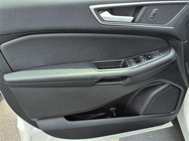 used 2024 Ford Edge car, priced at $27,880