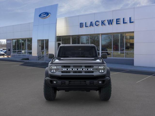 new 2025 Ford Bronco car, priced at $52,658