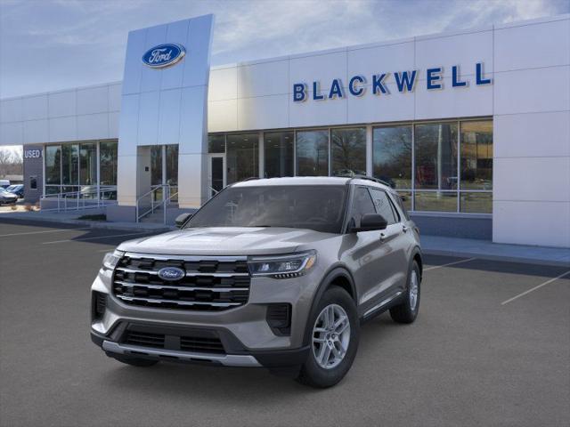 new 2025 Ford Explorer car, priced at $40,881