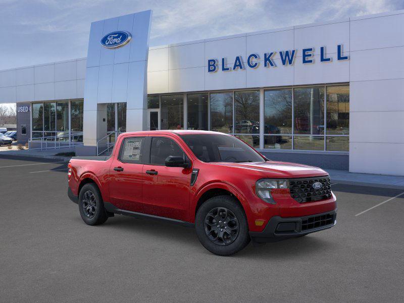 new 2025 Ford Maverick car, priced at $37,554