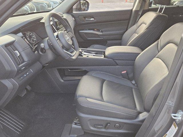 new 2025 Nissan Pathfinder car, priced at $41,036