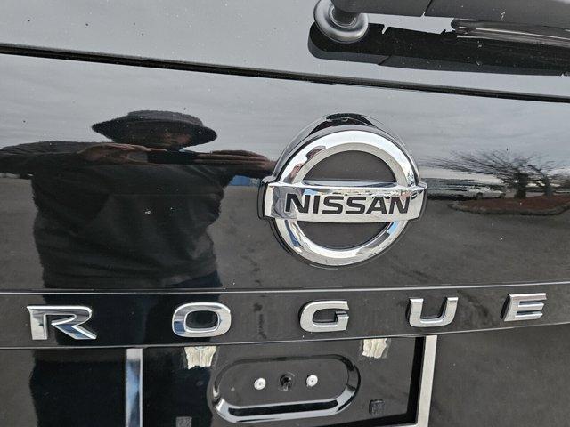 used 2021 Nissan Rogue car, priced at $24,161