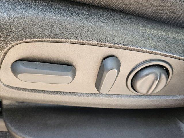 used 2023 Chevrolet Traverse car, priced at $29,298