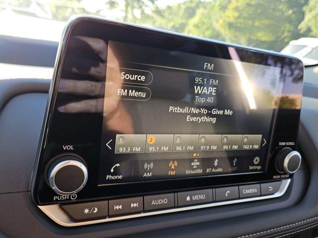 new 2025 Nissan Rogue car, priced at $29,919