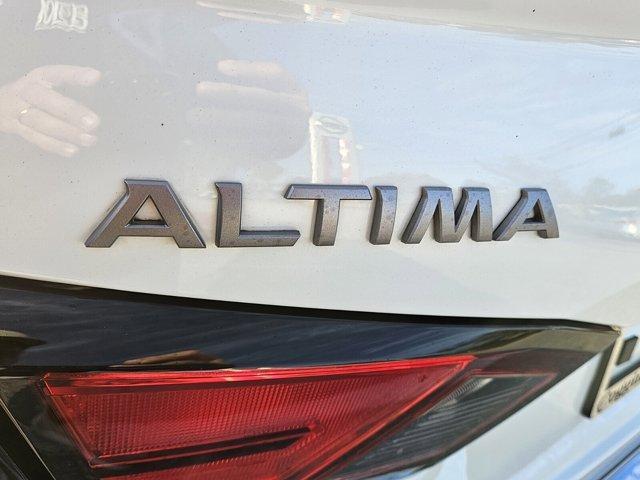 used 2023 Nissan Altima car, priced at $23,462