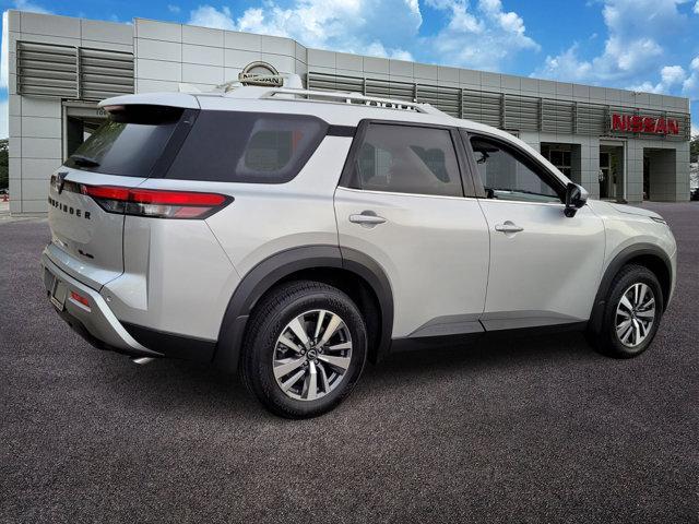 new 2024 Nissan Pathfinder car, priced at $41,599