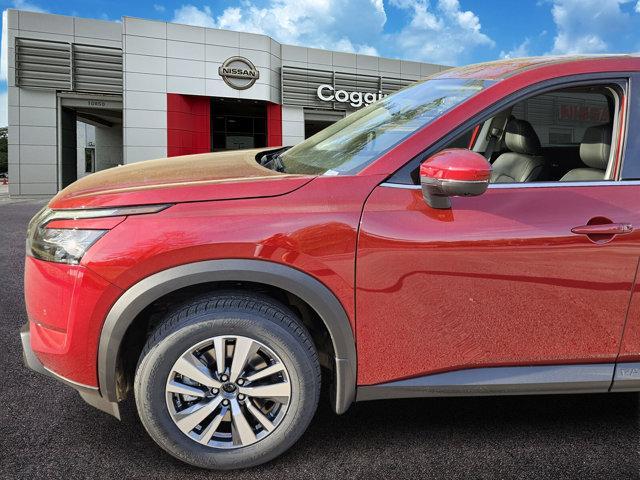 new 2025 Nissan Pathfinder car, priced at $40,105