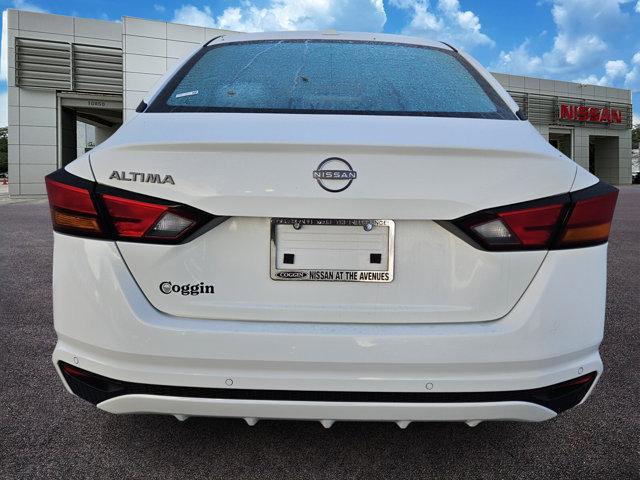 new 2025 Nissan Altima car, priced at $26,307