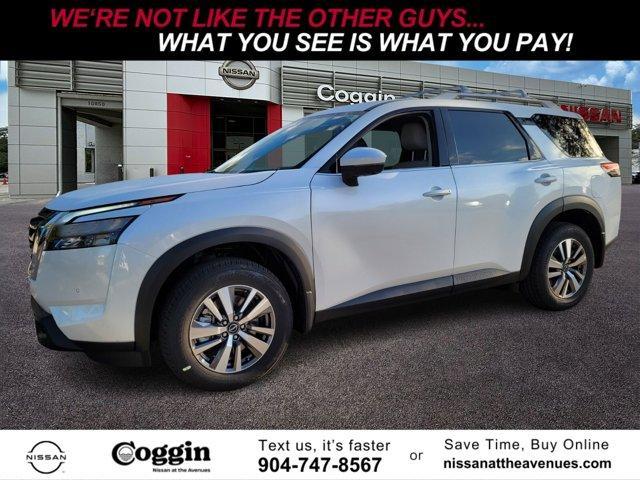 new 2025 Nissan Pathfinder car, priced at $40,142