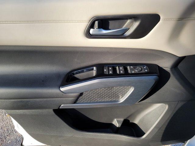 new 2025 Nissan Pathfinder car, priced at $40,142