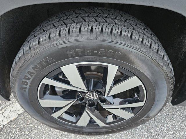 used 2022 Volkswagen Atlas Cross Sport car, priced at $23,533
