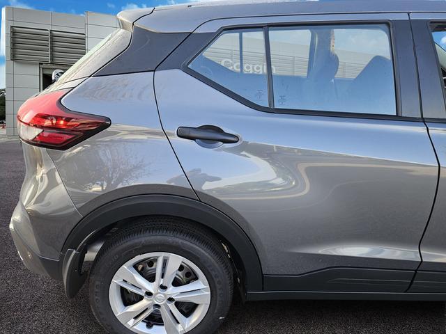 new 2025 Nissan Kicks Play car, priced at $23,428