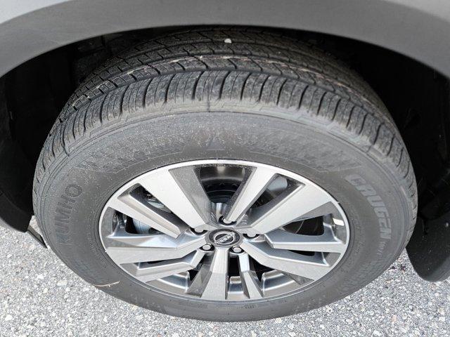 new 2025 Nissan Pathfinder car, priced at $41,026